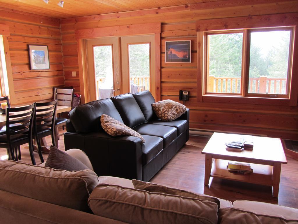 Mount 7 Lodges Голден Экстерьер фото